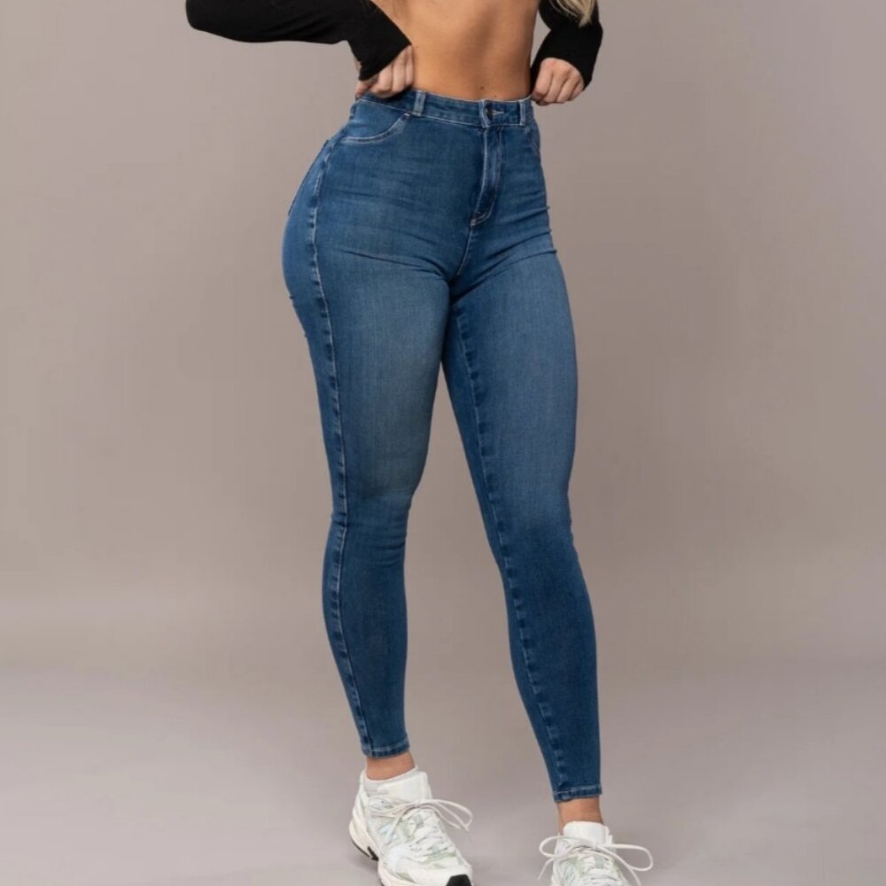 FITJEANS Women 360 High Waisted Skinny Jeans - Blue Denim